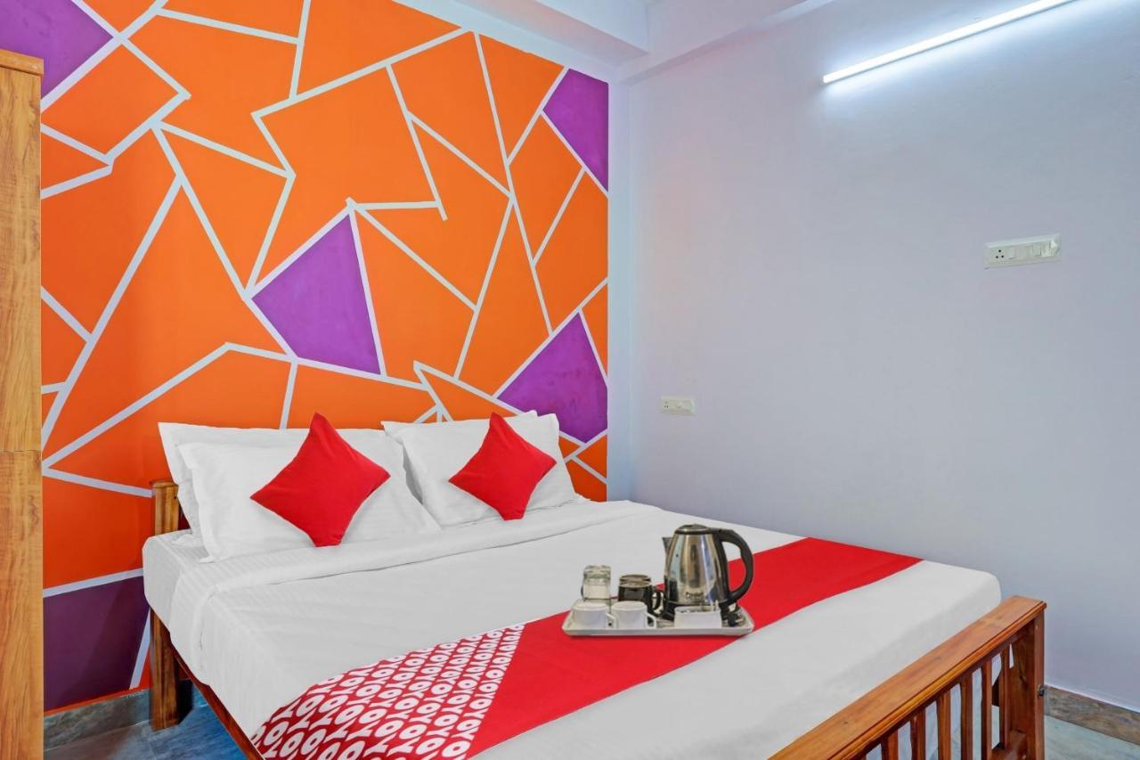 Super Hotel O Bevis Kazhakuttam Extérieur photo