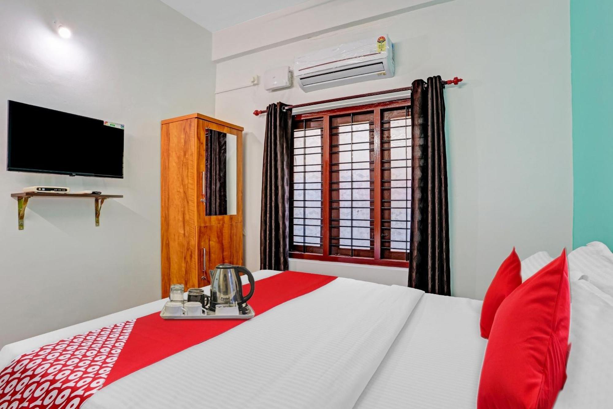 Super Hotel O Bevis Kazhakuttam Extérieur photo